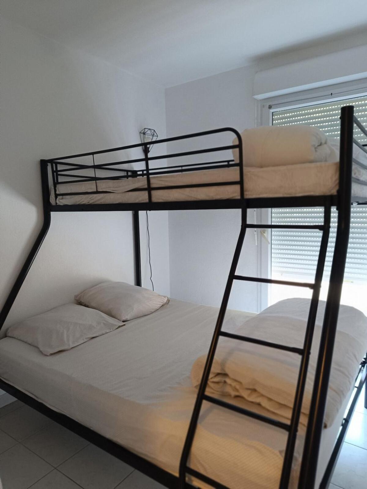 Jolie T2 Sur Entre Monaco Et Italie Appartement Menton